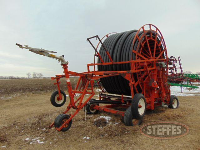 Hard hose traveling big gun irrigator,_1.jpg